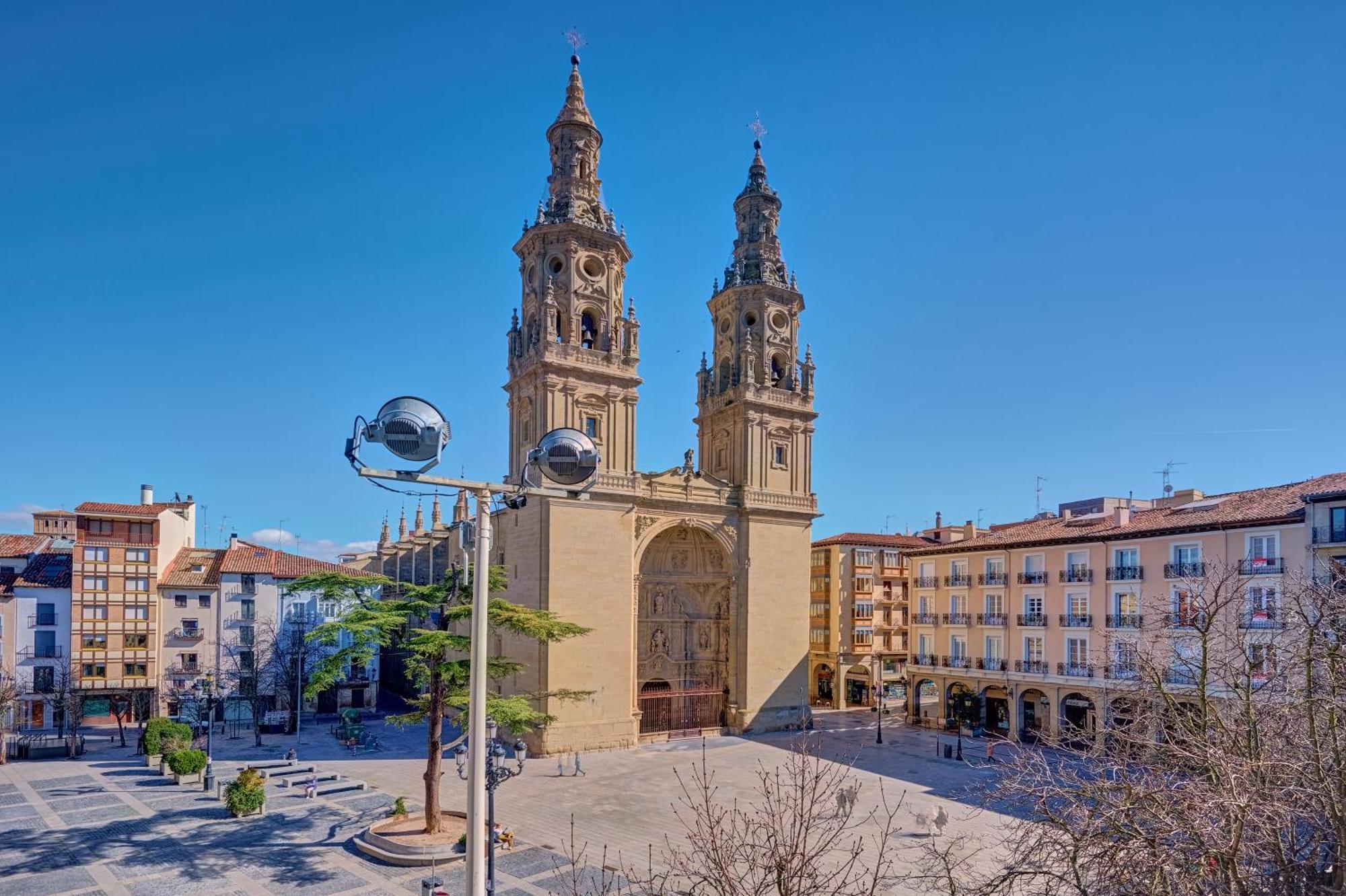 Balcon Del Mercado By Clabao Logroño Eksteriør bilde